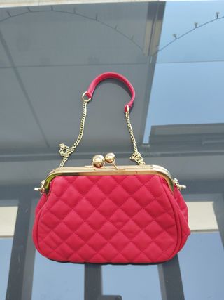 Bolso rojo acolchado fiesta