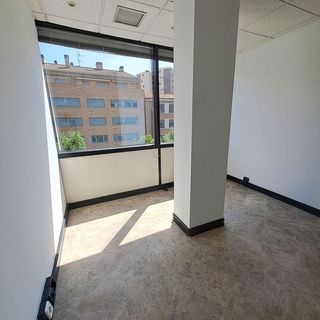 Oficina en alquiler en Milagrosa en Pamplona