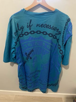 Camiseta Grimey turquesa. marca rapera 