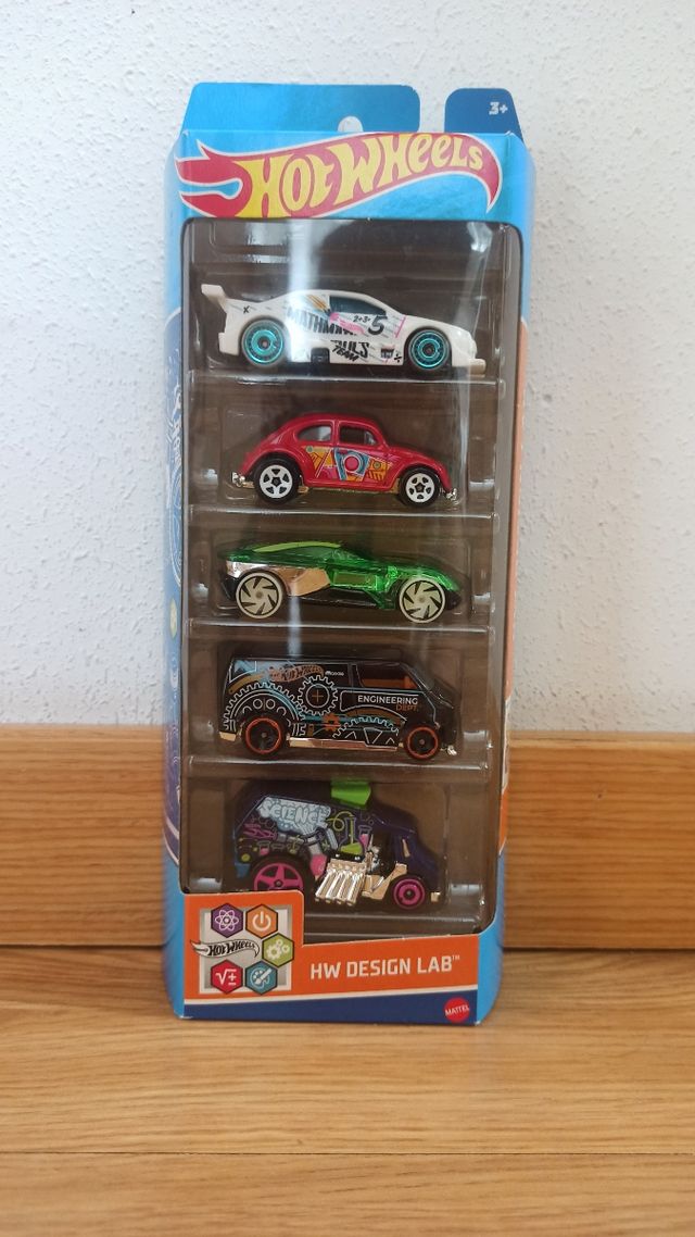Hot Wheels  2 packs