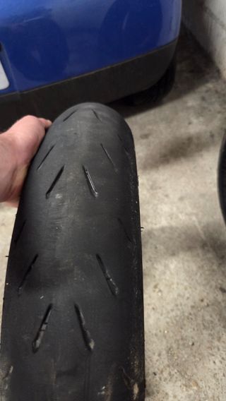 Neumáticos Michelin Power GP 180/55-120/70