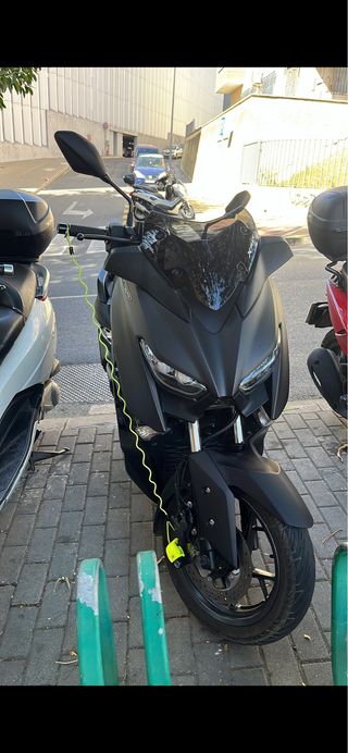 Yamaha xmax tech 125