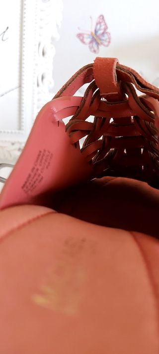 Zuecos Michael Kors rojos, talla 38