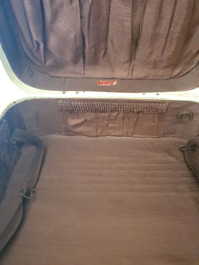 Maletín vintage beige