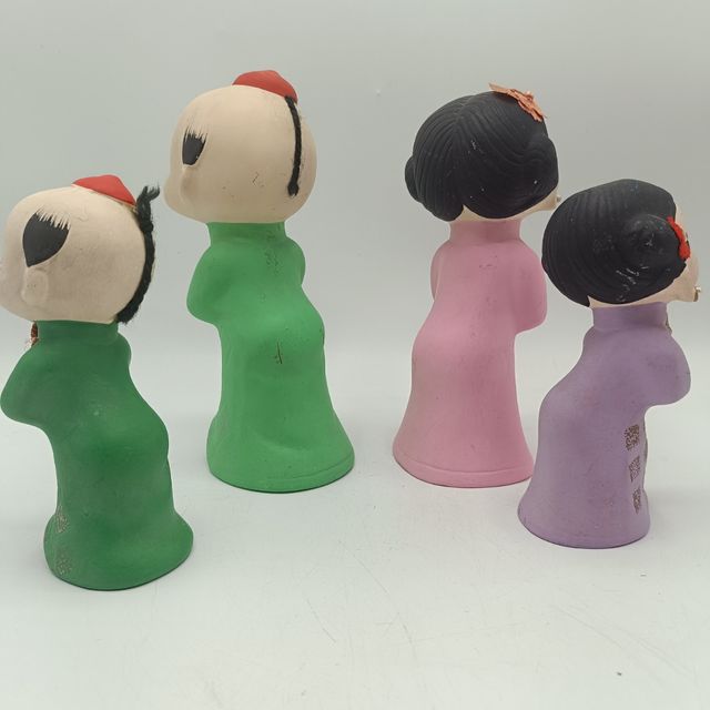 Muñecos besucones vintage de