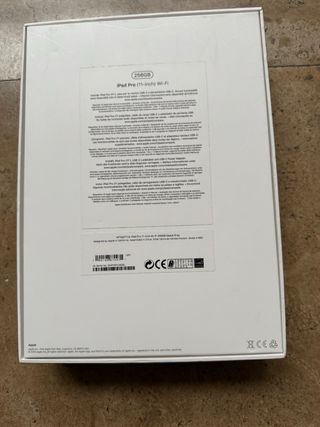 Caja iPad Pro 11"