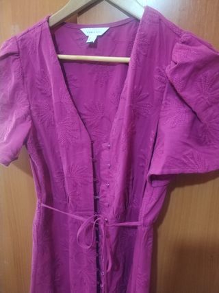 Vestido midi Cortefiel morado