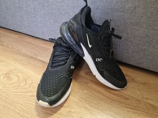 Zapatillas Nike Air Max 270 - Negras