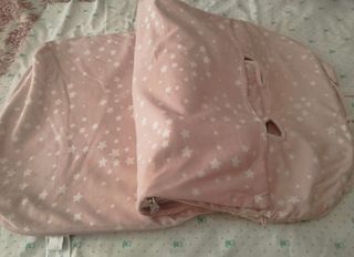 Saco silla bebé - Estrellas rosa.
Perfecto estado.