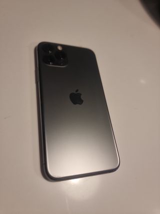 iPhone 11 Pro Gris Espacial seminuevo