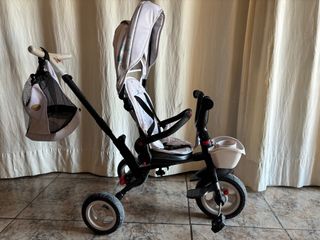 Triciclo bebé - Plegable, con capota