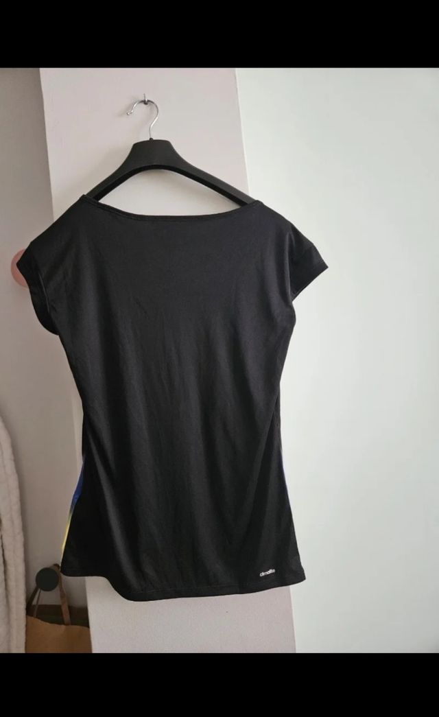 Camiseta Adidas deporte multicolor