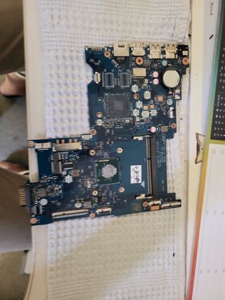 Scheda madre HP HQ-TRE 7'025