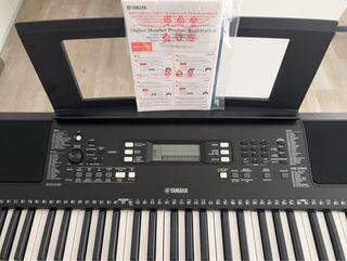 Yamaha PSR-E363 Teclado
