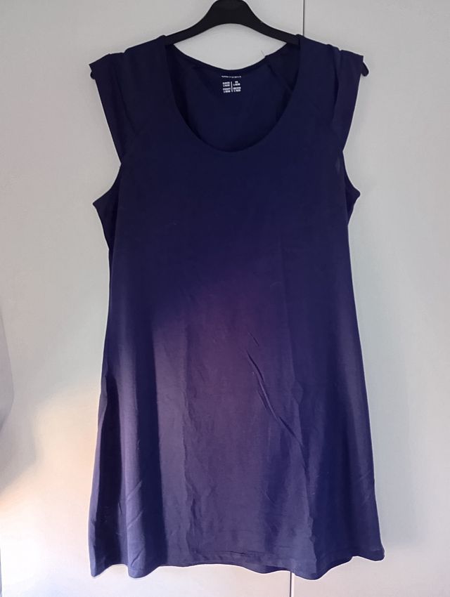 Camiseta azul marino - Talla L