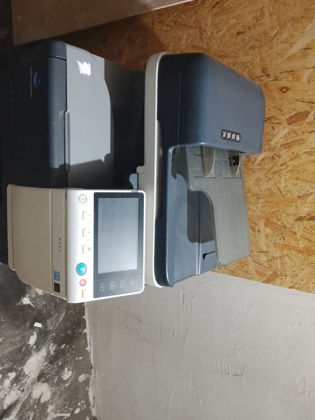 Konica Minolta Bizhub C3350 Impresora