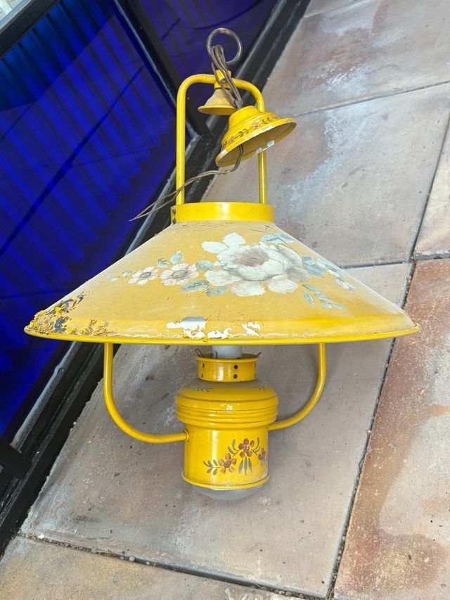 Lampara techo vintage amarilla