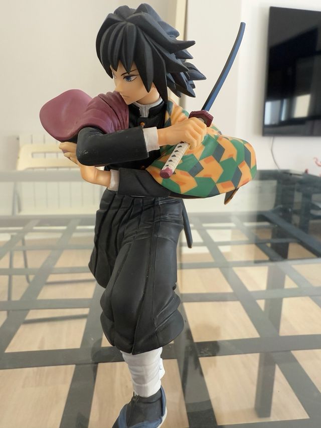 Figura Giyu Tomioka Demon Slayer