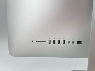 iMac (Retina 4K, 21.5 - inch Late 2015) 