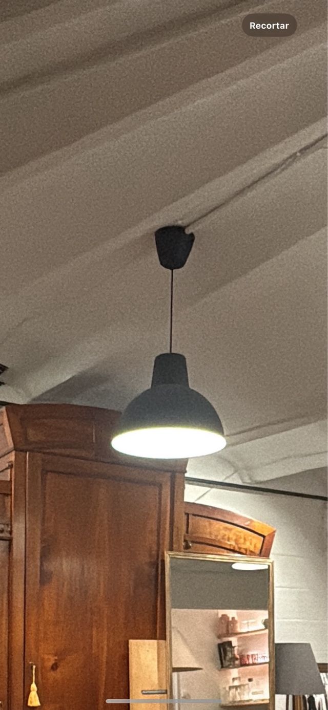 Lámpara techo negra metal 2 unidades 15€ unidad