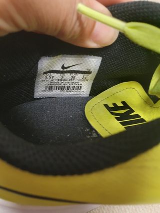 Botas fútbol Nike Multitaco
