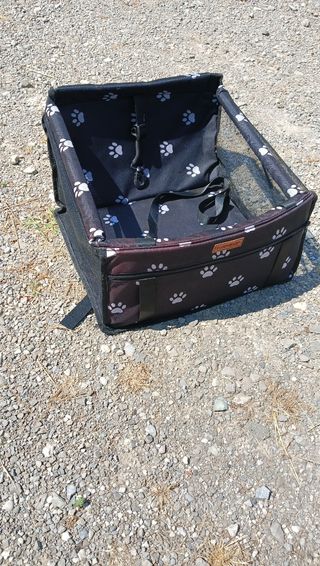 Seggiolino auto cane - nero/bianco