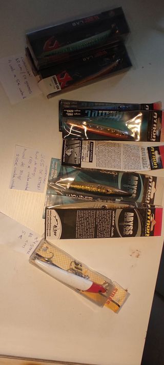 VARIOS SEÑUELOS CURRICAN