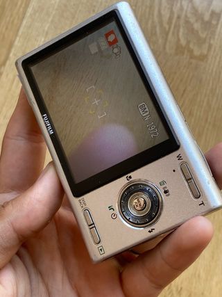 Fujifilm Finepix Z100 FD Cámara Digital