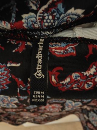 Falda con estampado de flores