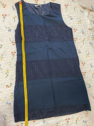 3 Faldas - Mango, Naf Naf - Talla 40
vestido azul 