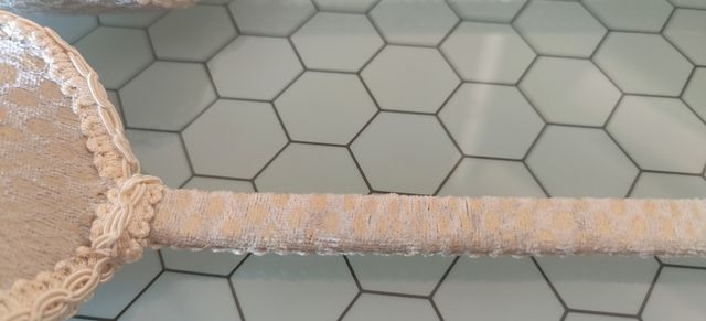 Hormas zapatos beige/doradas