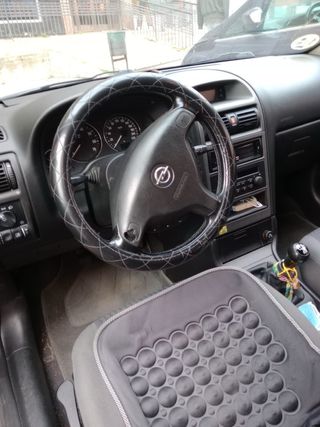 Opel Astra 2003