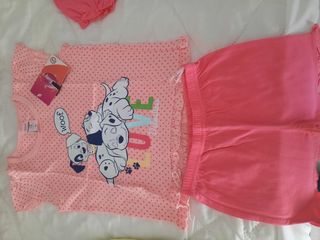 Pijamas niña 2 años - Verano
Talla 92.