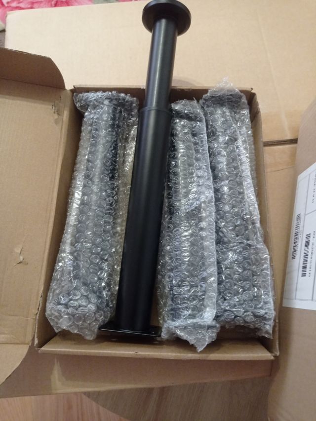 Patas regulables - Muebles 4uds