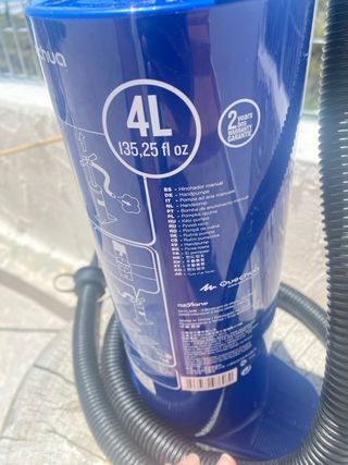 Inflador manual Quechua 4L