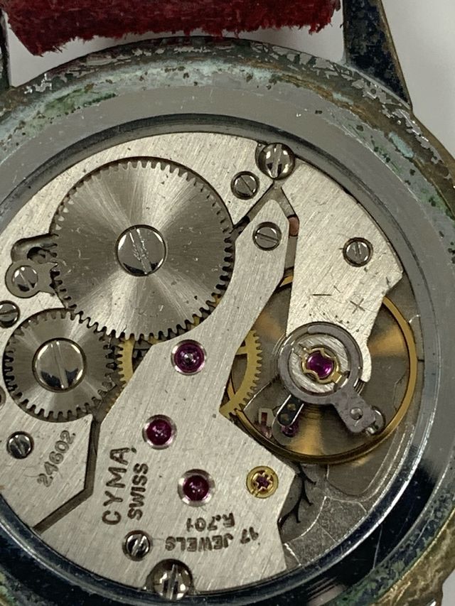Reloj Cyma vintage, de carga manual. Cal. R. 107
