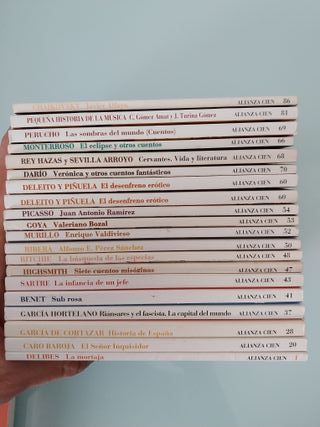 Libros varios de bolsillo Alianza Cien