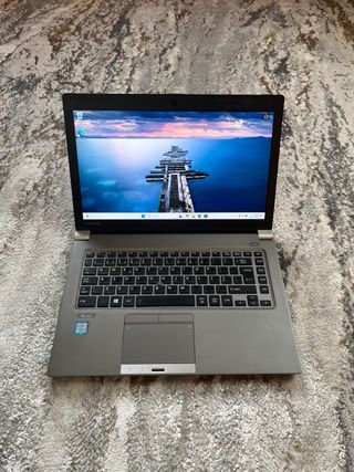 Portátil Toshiba Z40 - i5, 16GB RAM, SSD 128GB