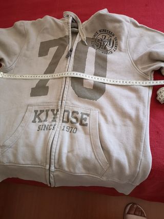 Casaco com Capuz Bege