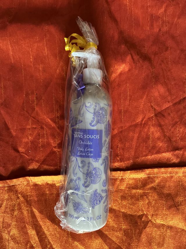 Crema corpo idratante Orchidea Sans Soucis 390ml