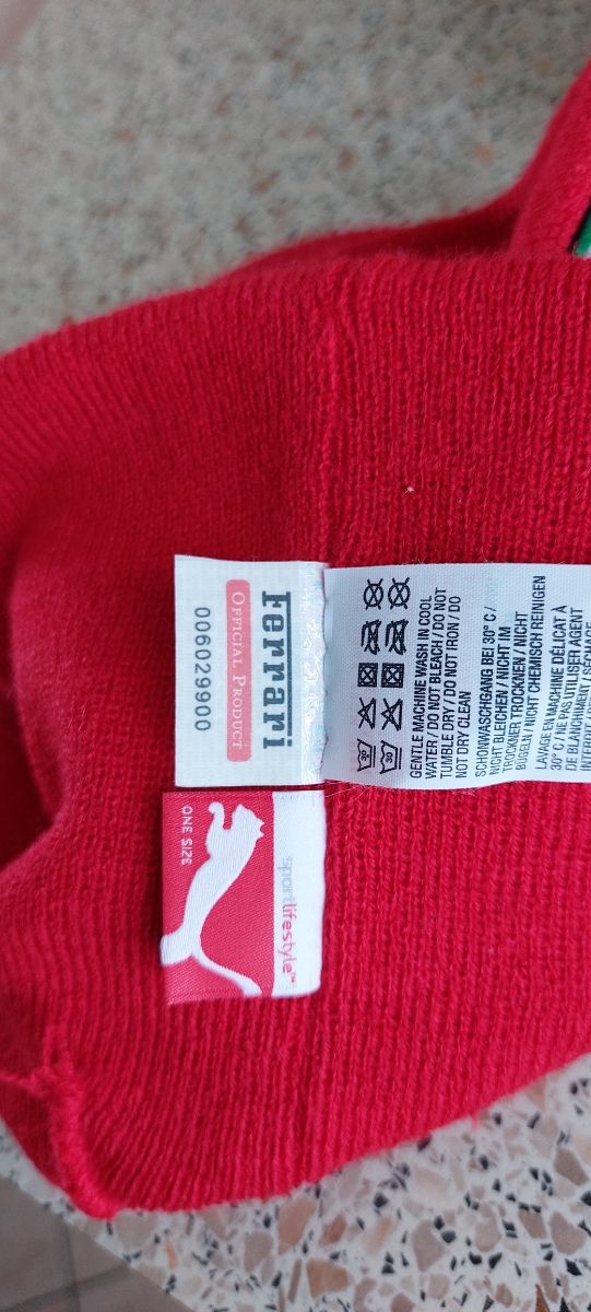 Cappellino Ferrari Puma Rosso