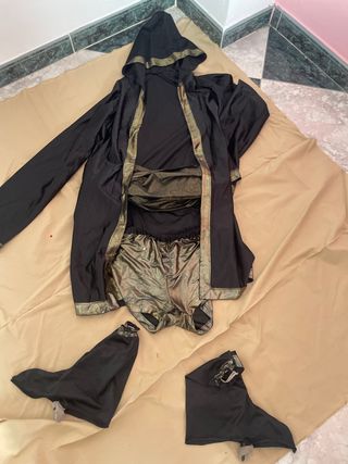 Disfraz Guerrero - Negro y Dorado