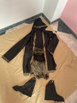 Disfraz Guerrero - Negro y Dorado