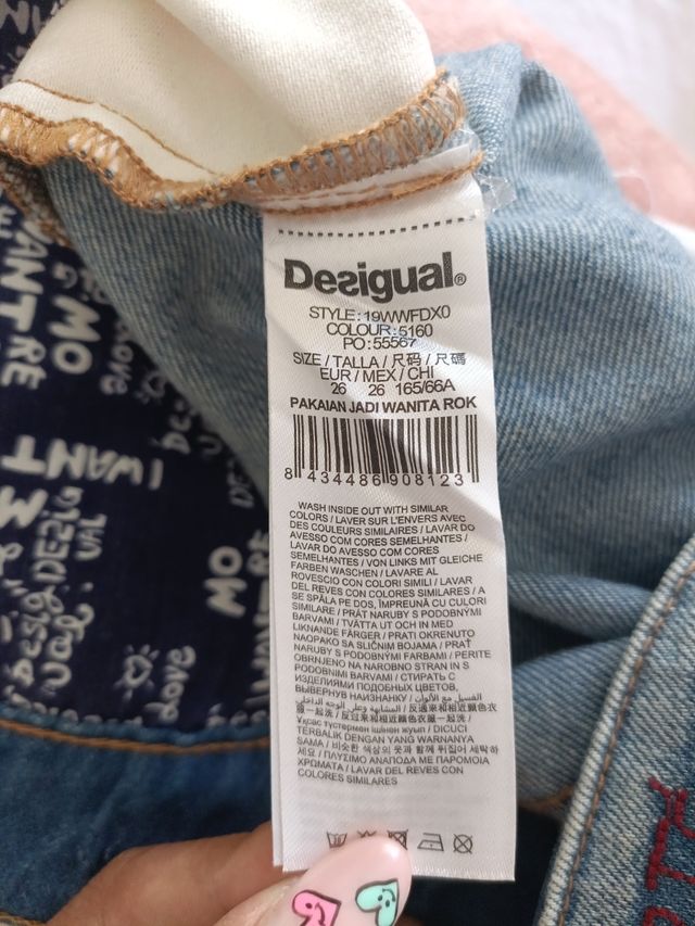 Mini Falda Vaquera Desigual cintura asimétrica