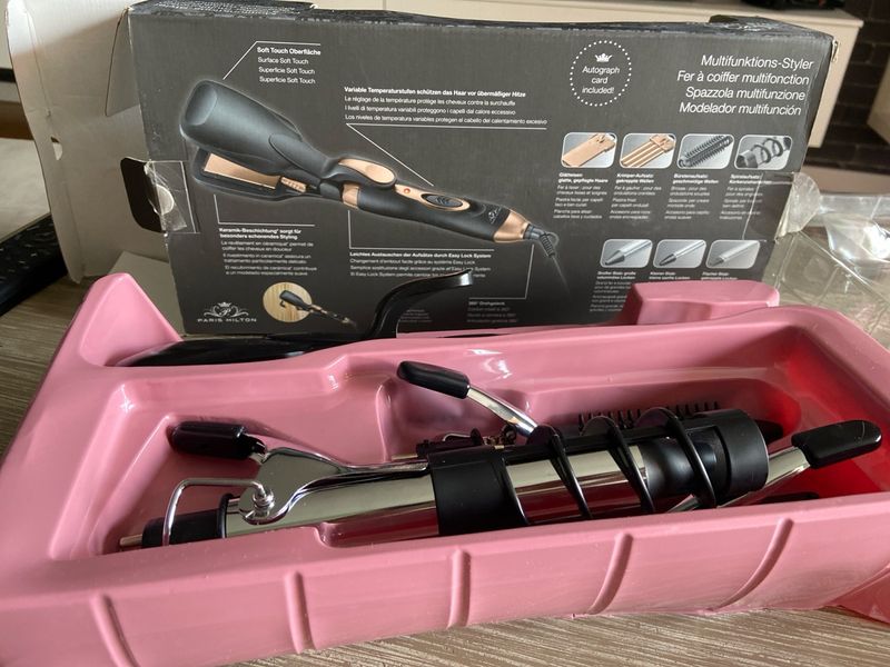 Plancha y rizador Paris hilton de segunda mano por 12 EUR en - Main Image