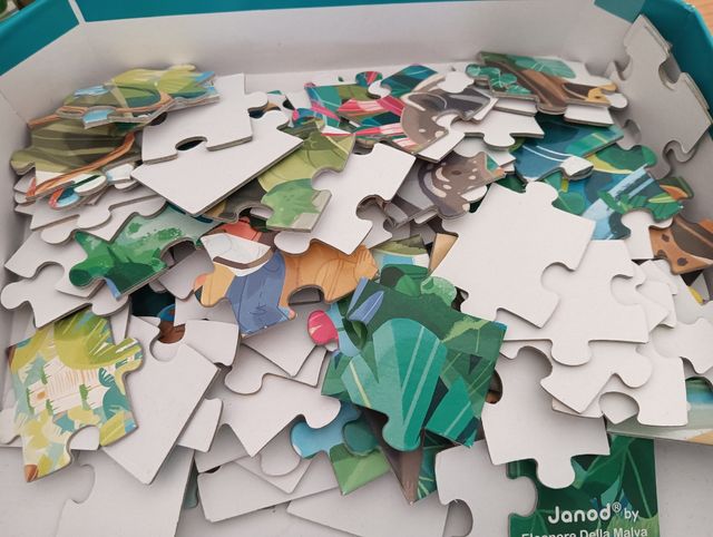 Lote puzzles infantiles de 100 piezas