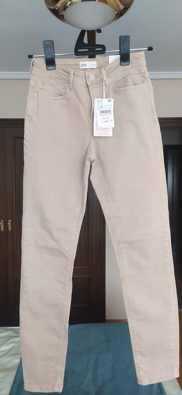 (NUEVO-CON ETIQUETA) PANTALÓN