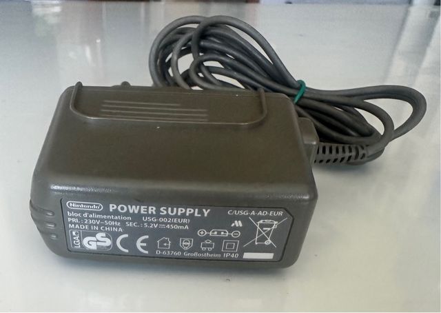 Cargador Nintendo - Fuente de Alimentación
