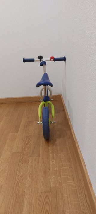 BICICLETA INFANTIL SIN PEDALES JUGUETTOS