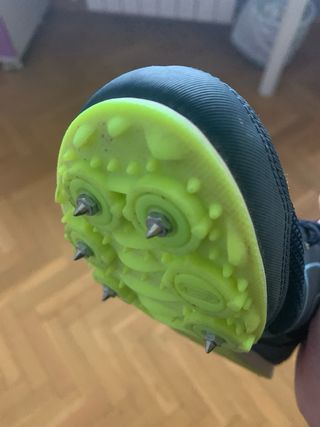 Zapatillas clavos niño talla 35
